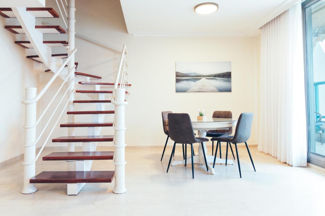 Almog Beach Apartments מגדלי חוף הכרמל חיפה Exteriér fotografie