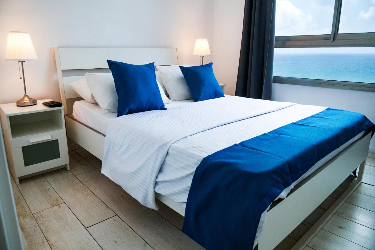 Almog Beach Apartments מגדלי חוף הכרמל חיפה Exteriér fotografie