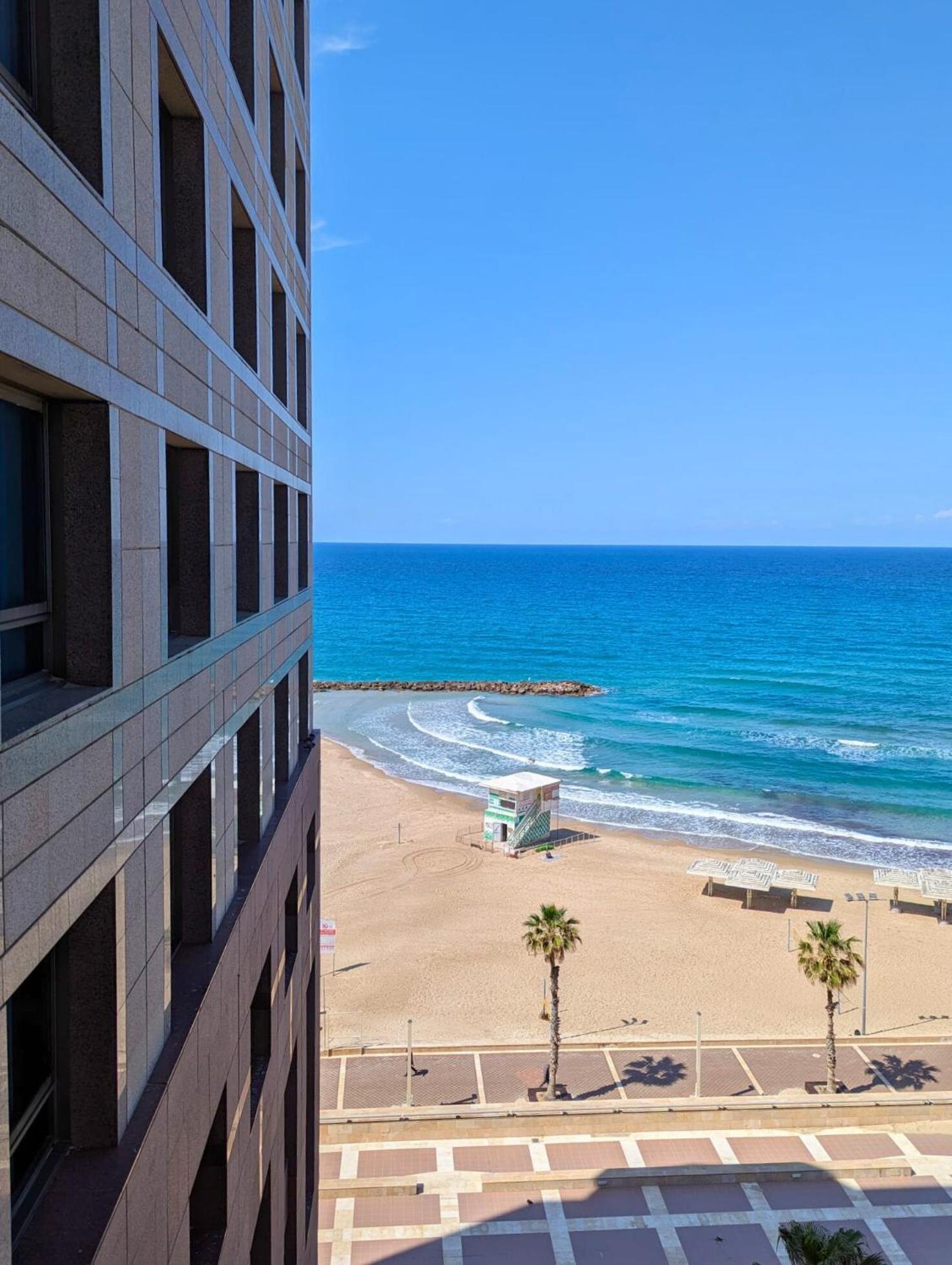 Almog Beach Apartments מגדלי חוף הכרמל חיפה Exteriér fotografie
